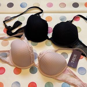 Set of TWO True & Co lace underwire tshirt bra — Black and Blush